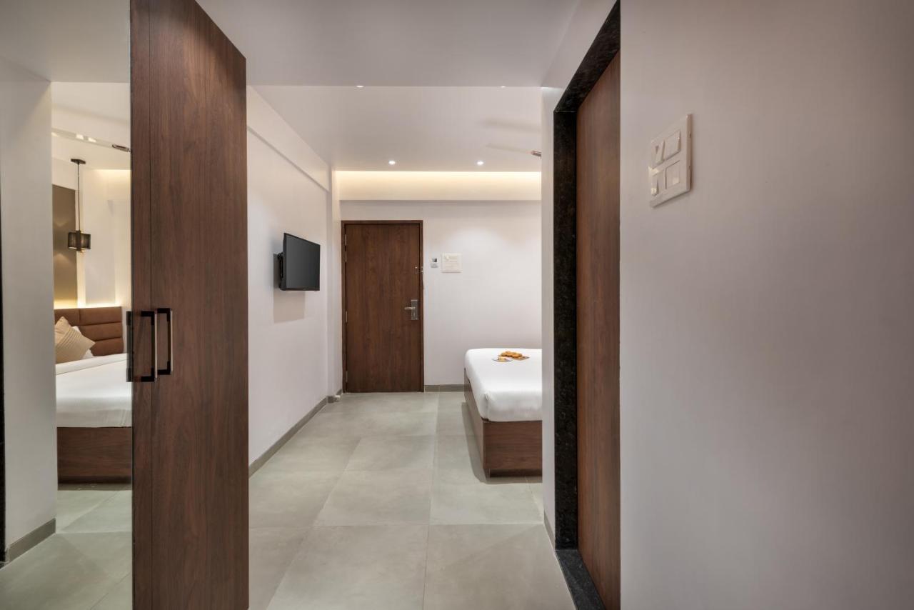 Paramount Riverfront Resort & Spa, 카르자트 외부 사진