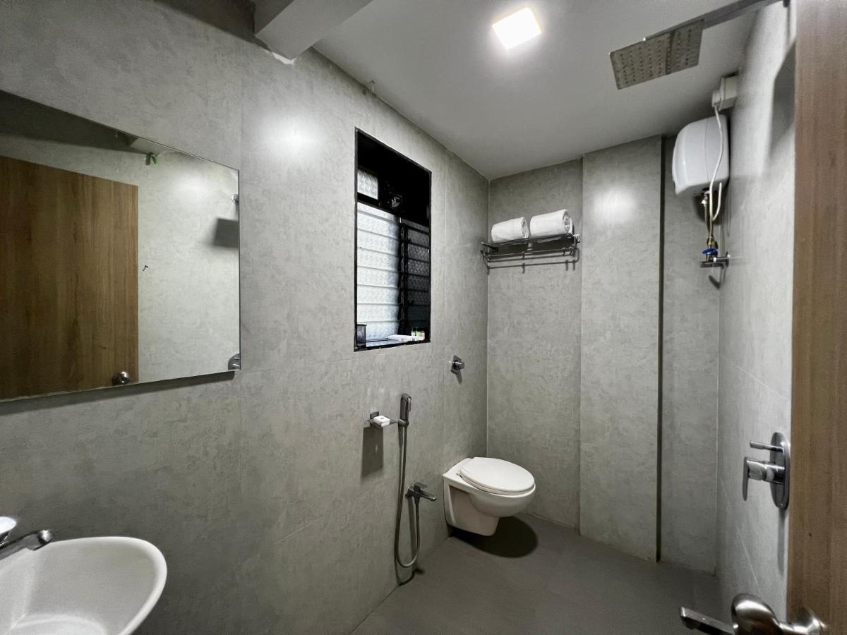 Paramount Riverfront Resort & Spa, 카르자트 외부 사진
