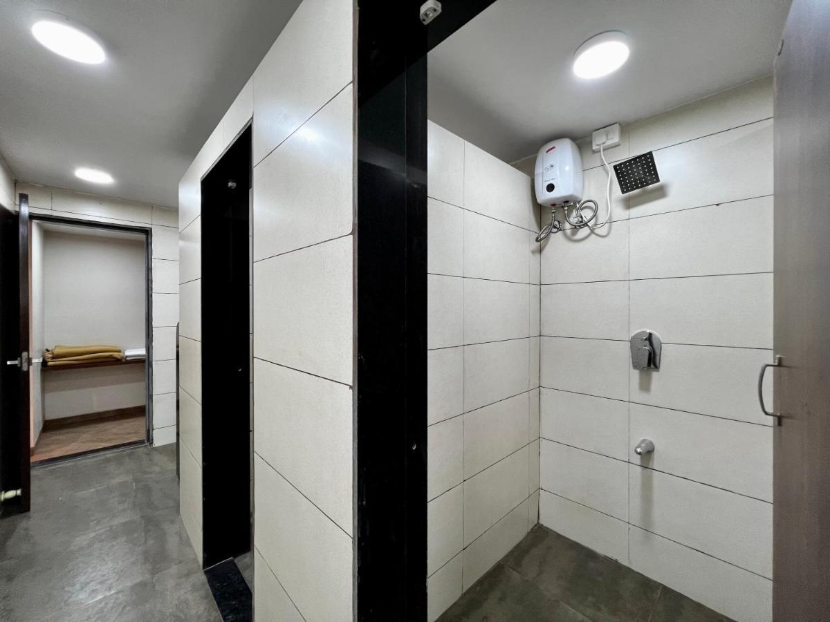 Paramount Riverfront Resort & Spa, 카르자트 외부 사진